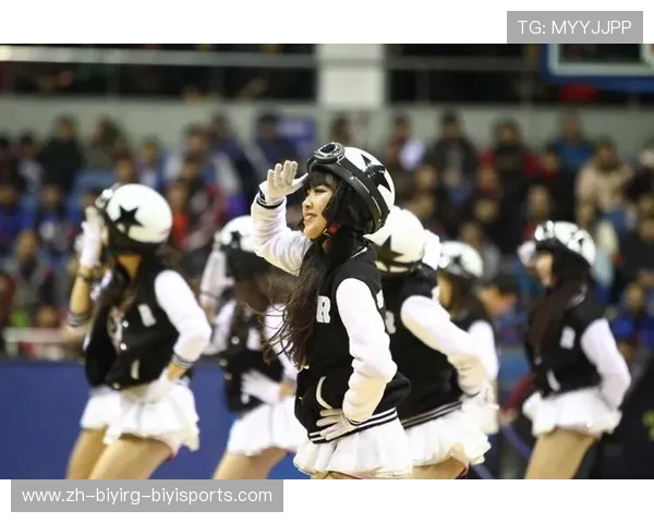 足球狂欢夜与CBA啦啦队热力舞台精彩融合引爆全场激情盛宴